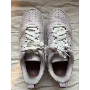 Youth‎ Pale Purple Nike All Day Play Size 6.5